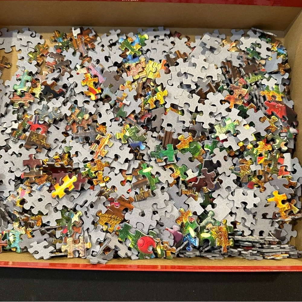 Christmas Puzzle! EUROGRAPHICS 1000pc Golden Lab Holiday puzzle